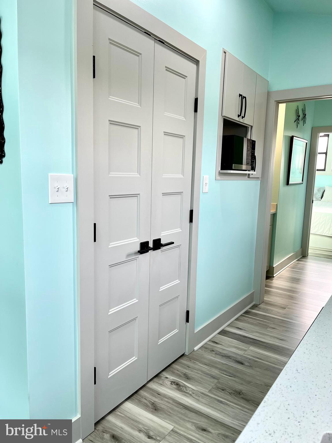 COLONIAL EAST MHP - Residential