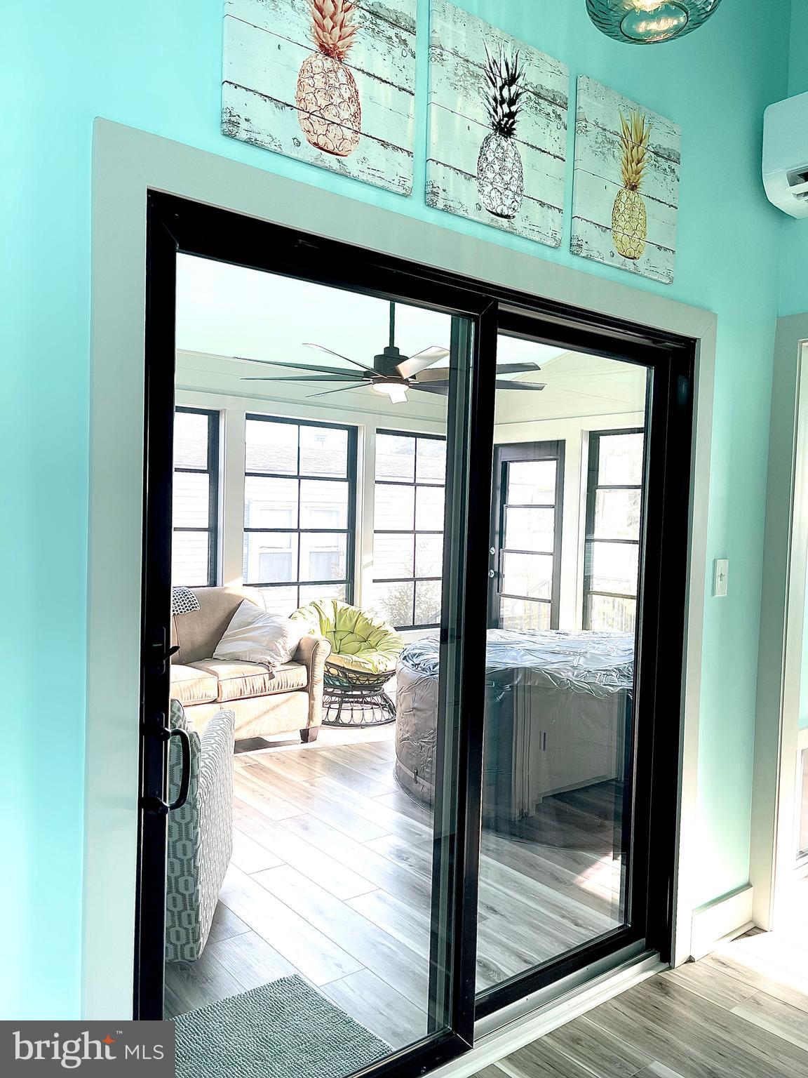 COLONIAL EAST MHP - Residential