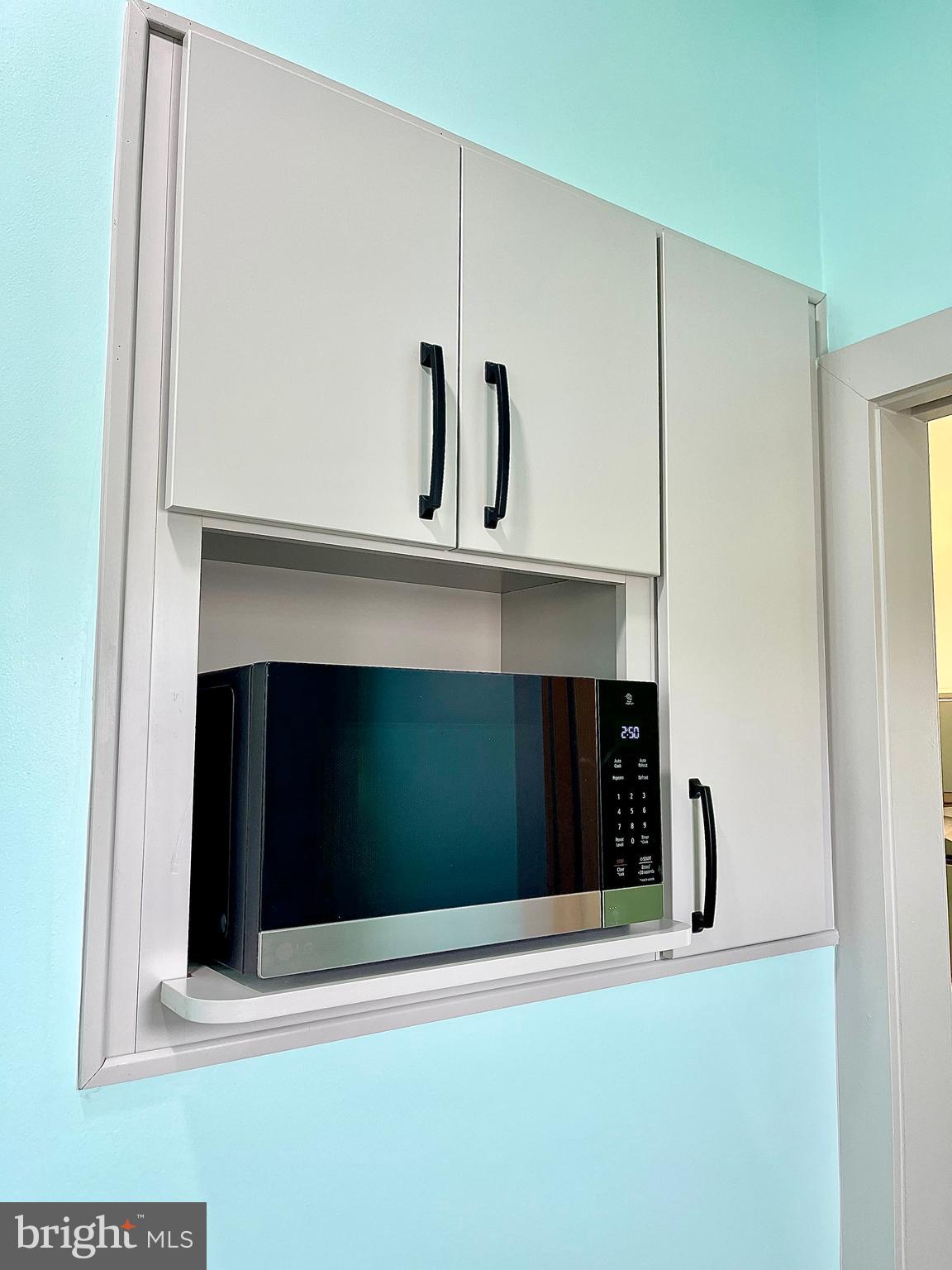 COLONIAL EAST MHP - Residential