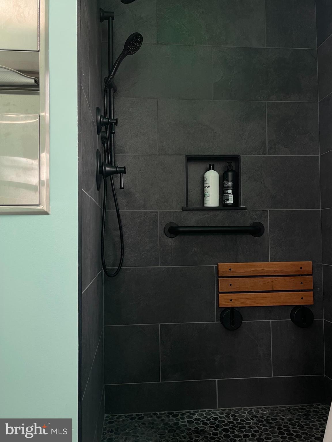 COLONIAL EAST MHP - Residential