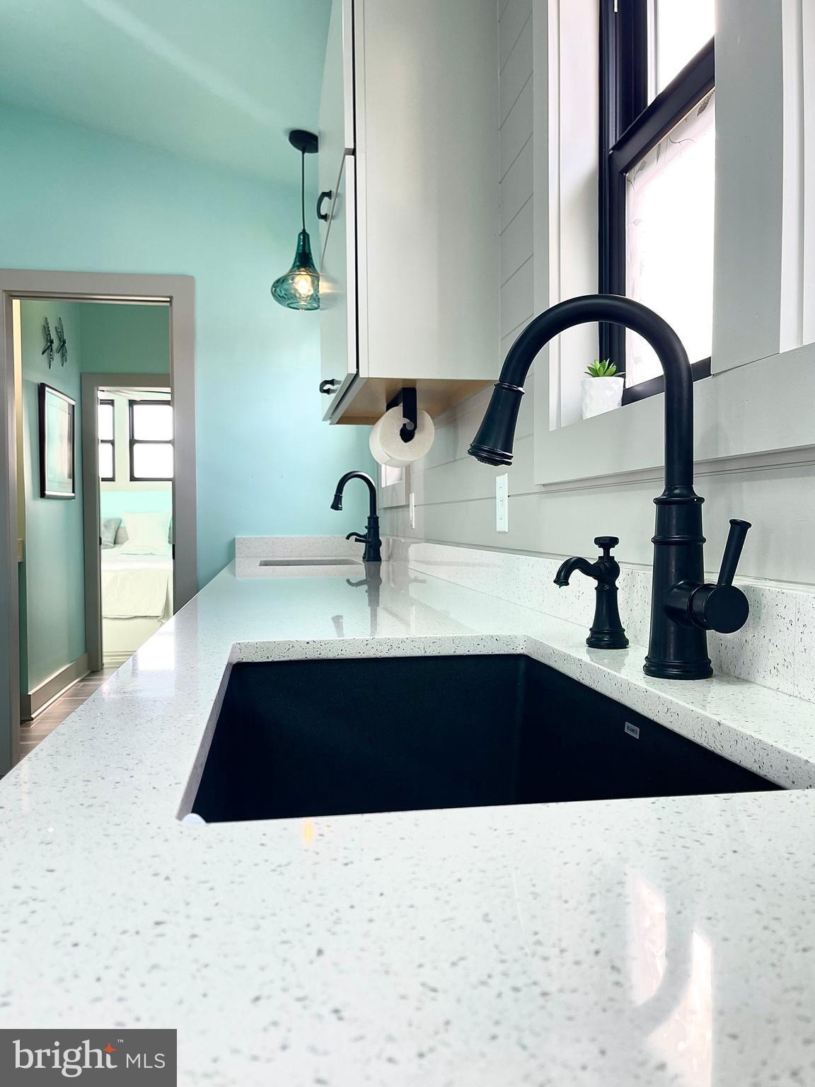 COLONIAL EAST MHP - Residential