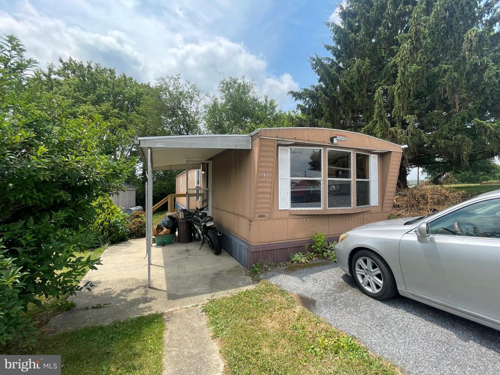 Photo of 475 WABASH RD #LOT 5, EPHRATA, PA 17522 (MLS # PALA2036406)