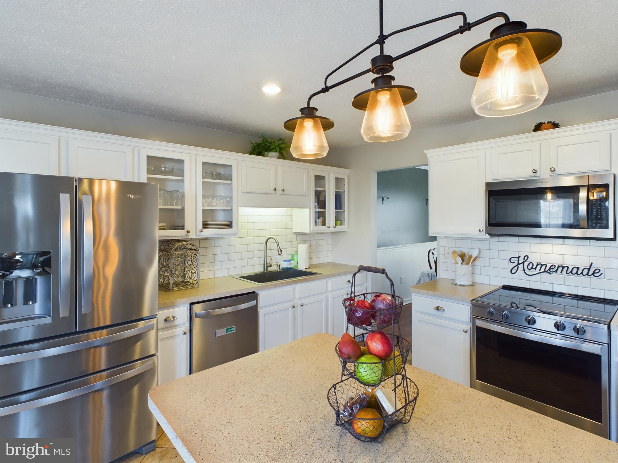 RIDGEFIELD - Residential