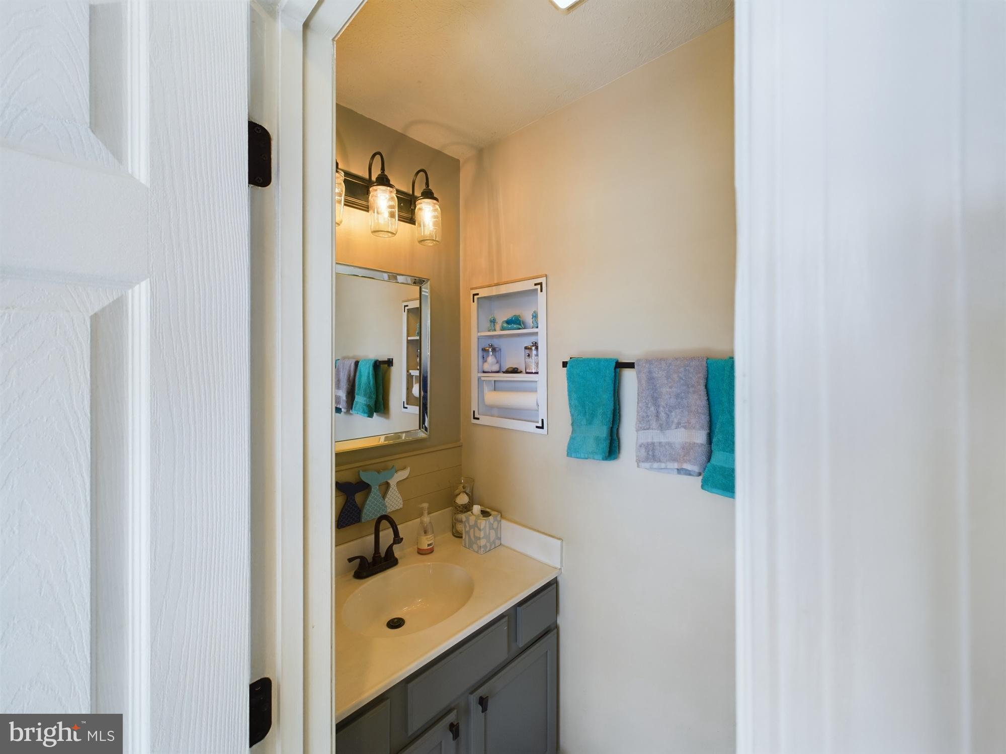 RIDGEFIELD - Residential