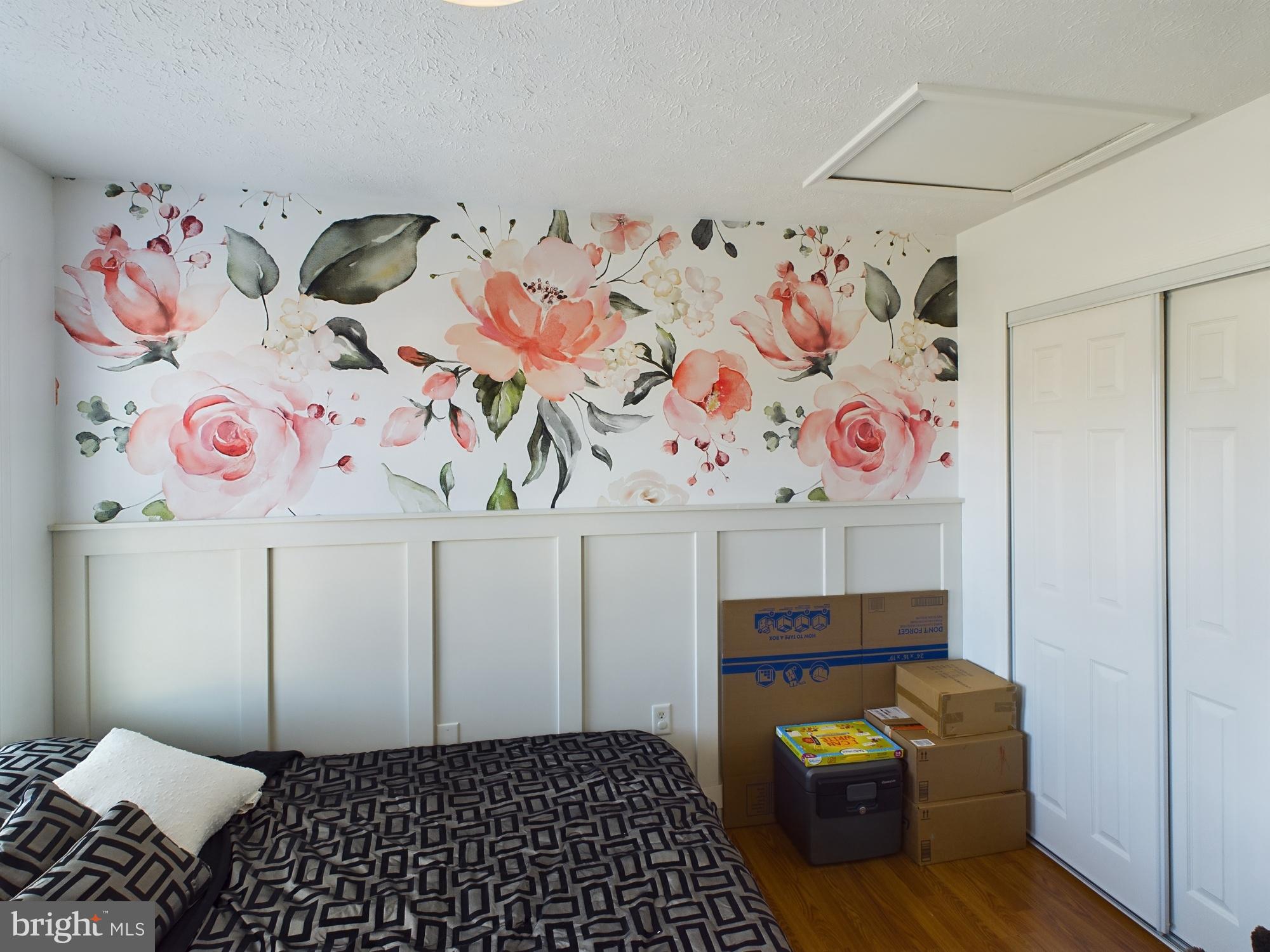 RIDGEFIELD - Residential