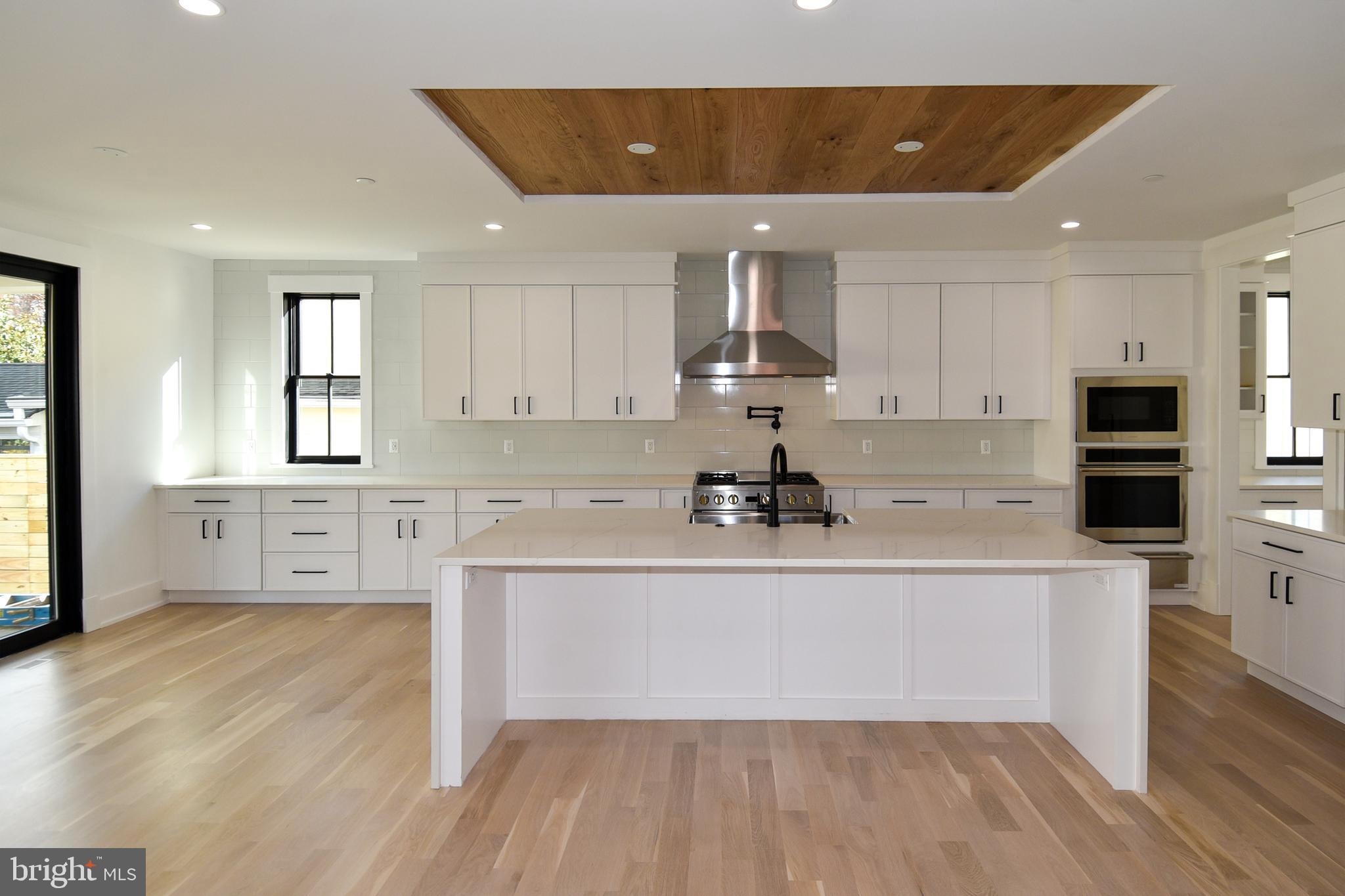 AYRLAWN - Residential