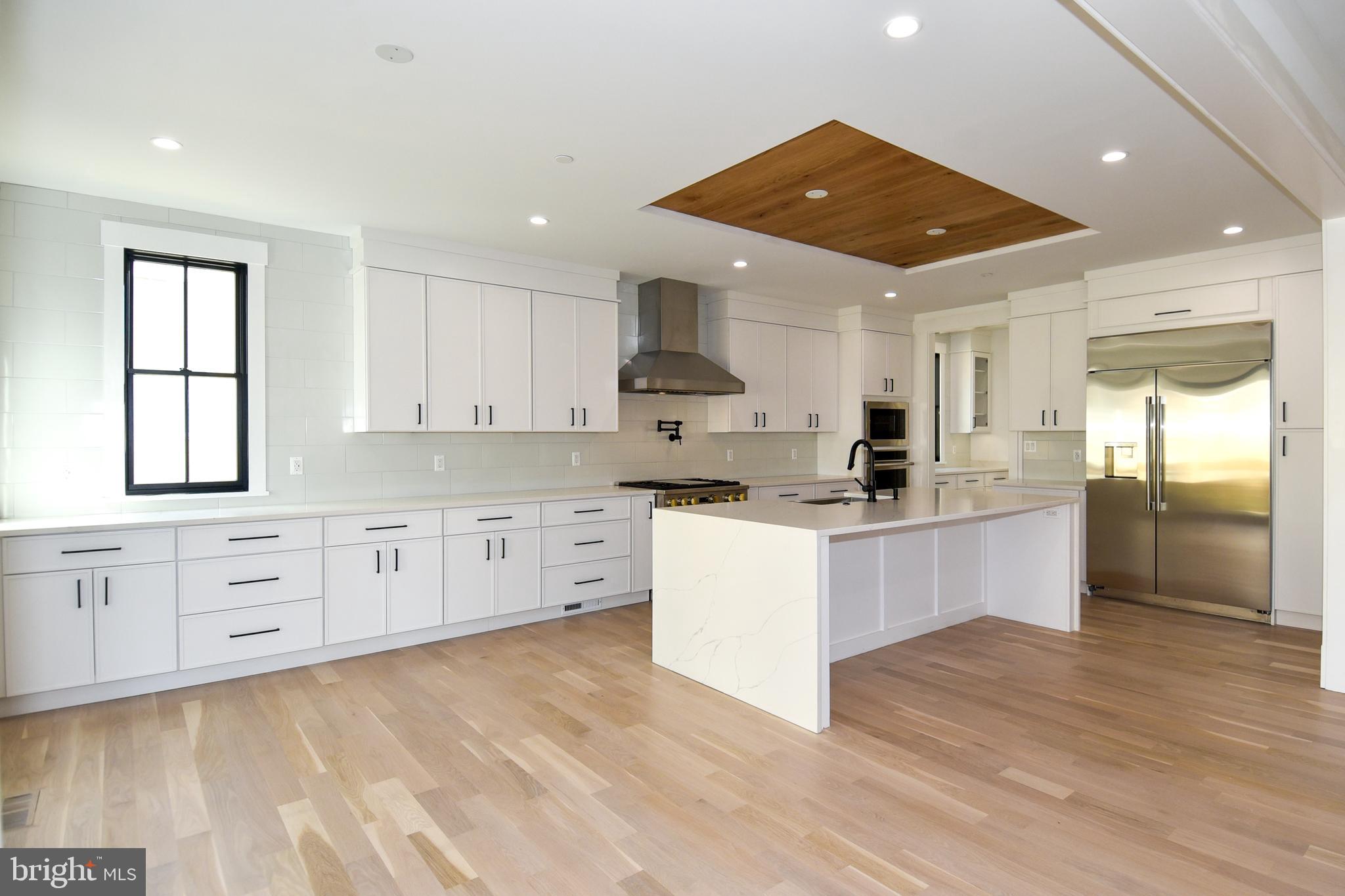 AYRLAWN - Residential