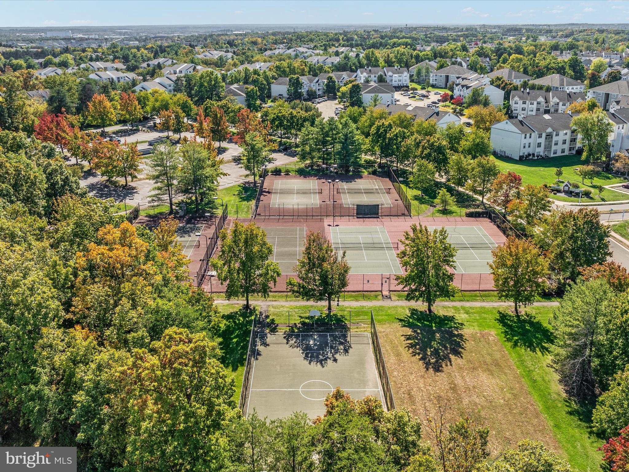 STONEBRIDGE - Residential