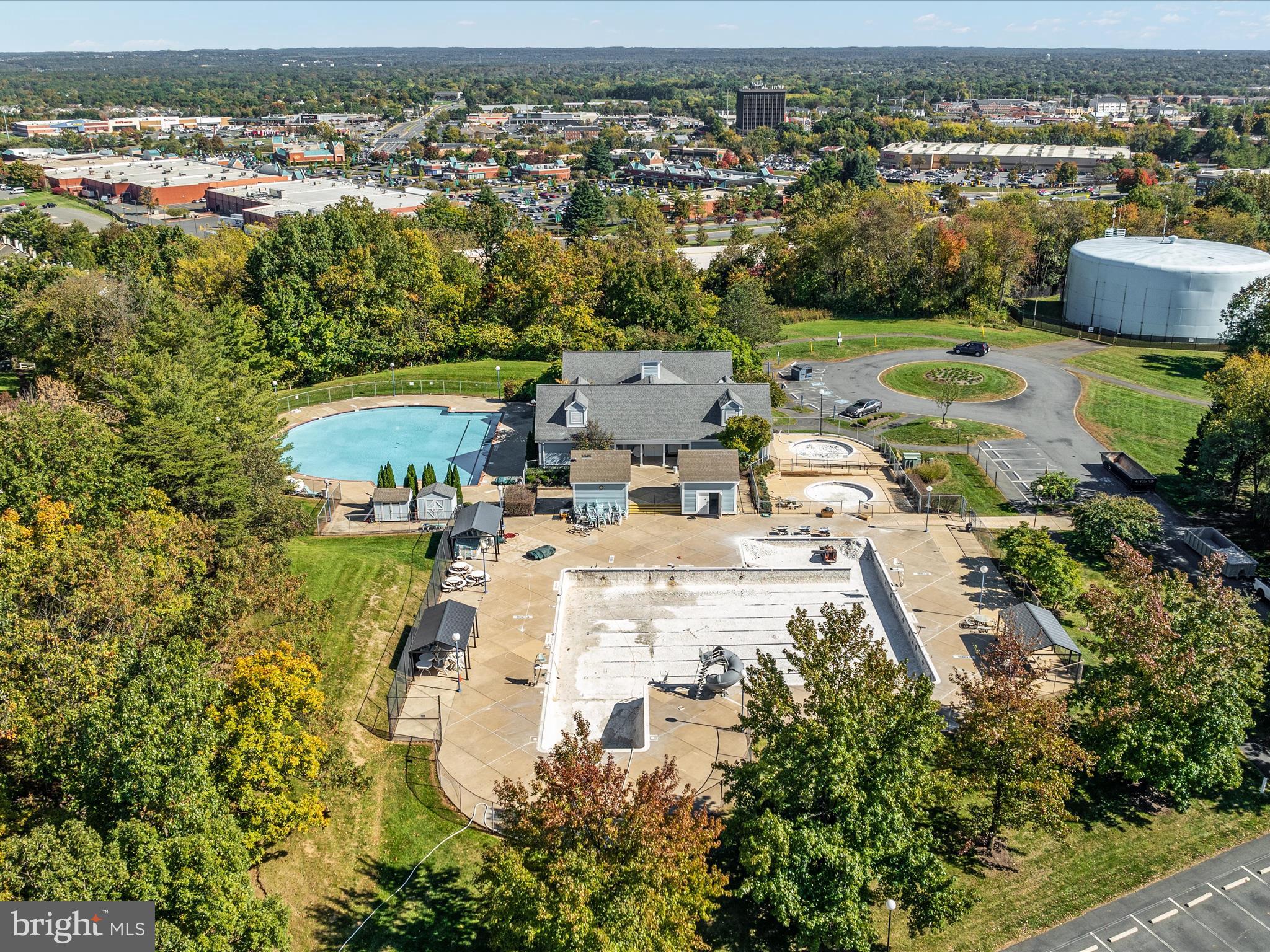 STONEBRIDGE - Residential