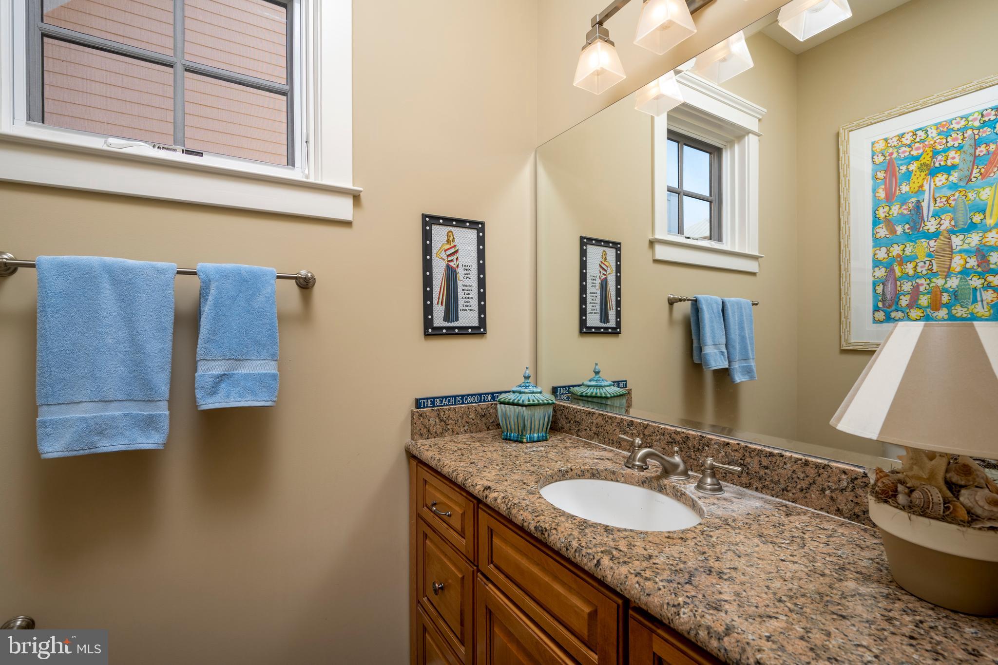 SUNSET ISLAND - Residential