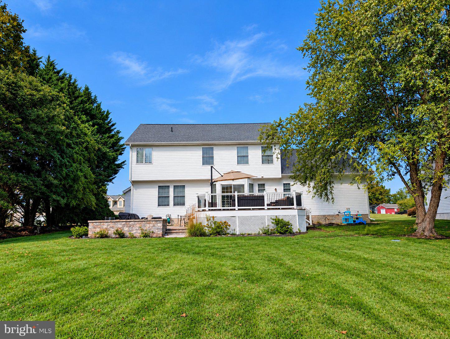 109 AUTUMN LANE
