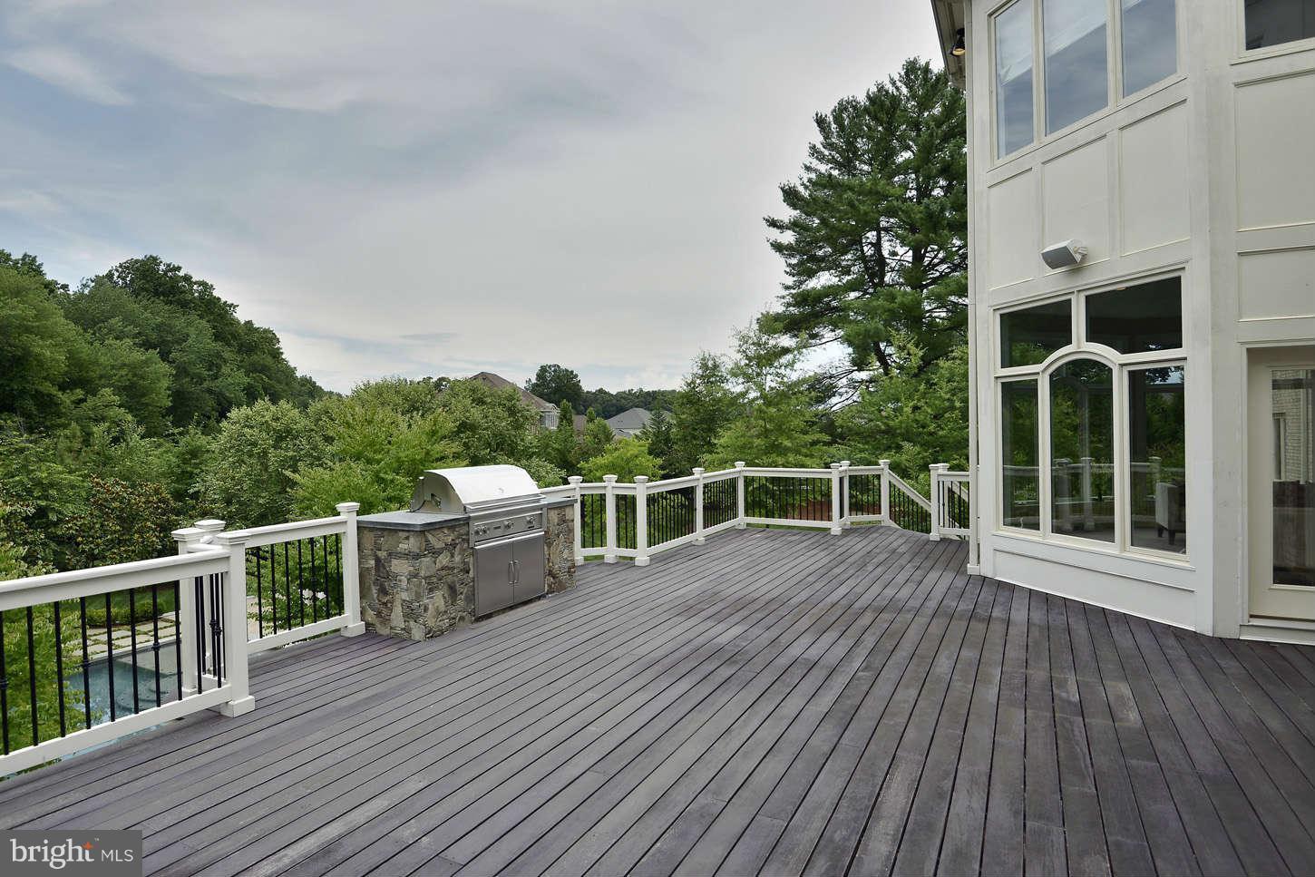 GROVEMONT - Residential