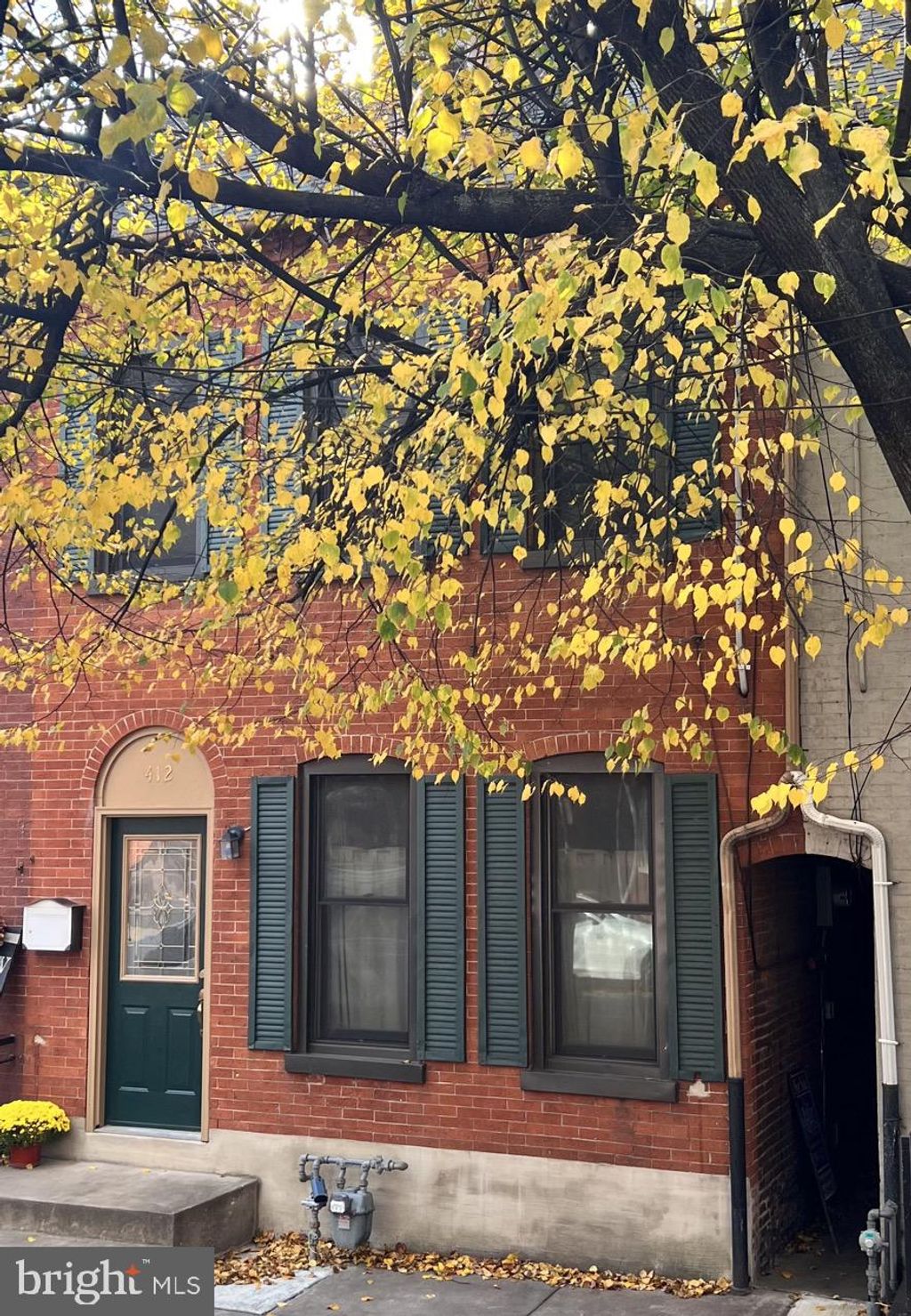 Photo of 412 W Lemon Street, Lancaster, PA 17603 (MLS # PALA2041714)