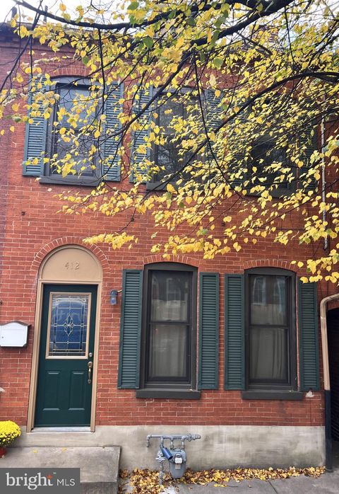 Photo of 412 W Lemon Street, Lancaster, PA 17603 (MLS # PALA2041714)