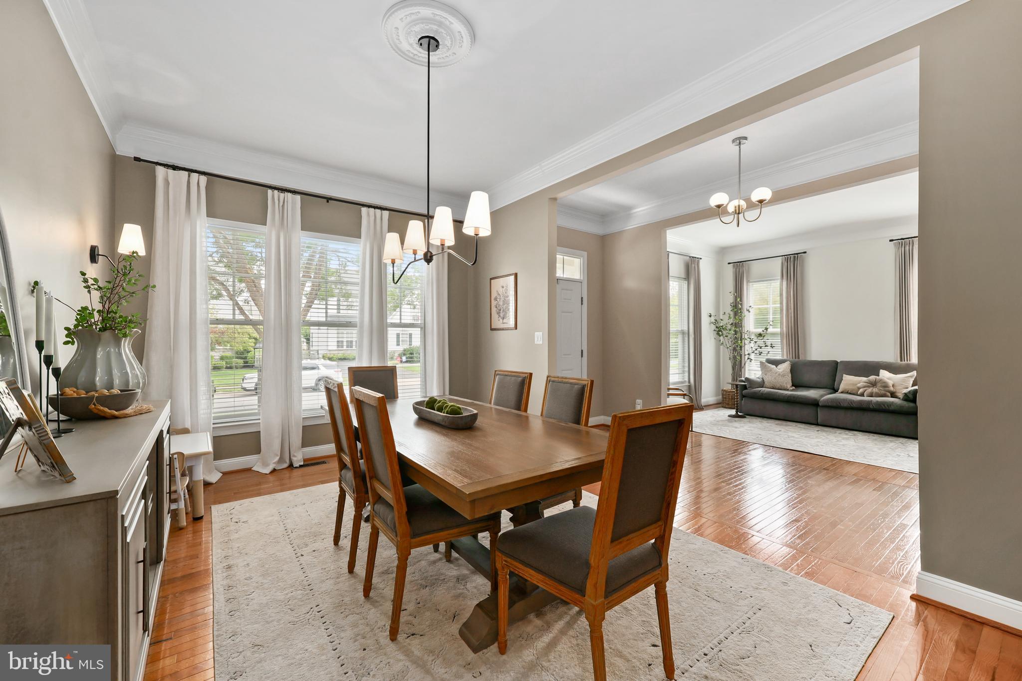 9054 ROARING SPRING LOOP