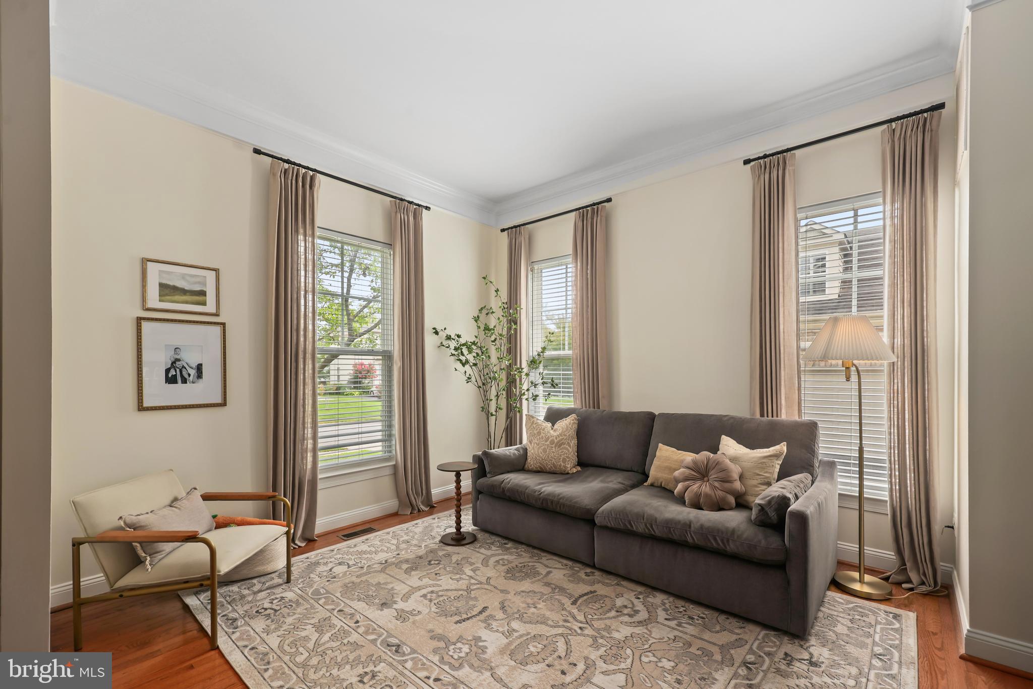 9054 ROARING SPRING LOOP