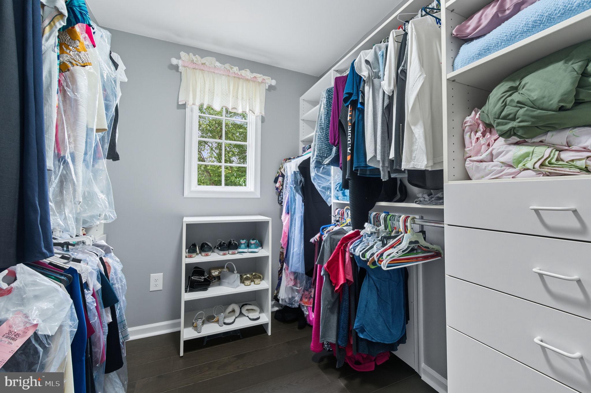 THE RIDINGS CHADDS - Residential