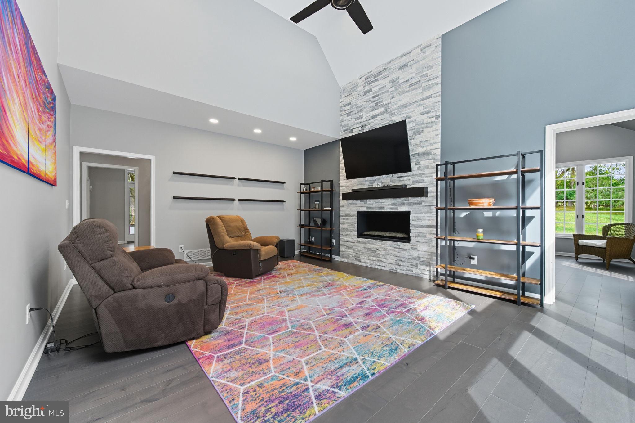 THE RIDINGS CHADDS - Residential