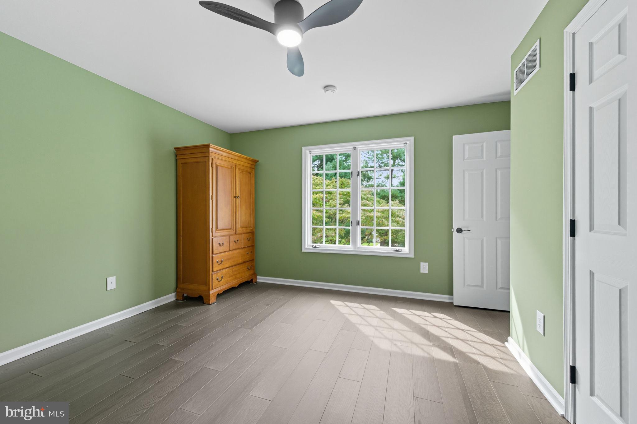 THE RIDINGS CHADDS - Residential