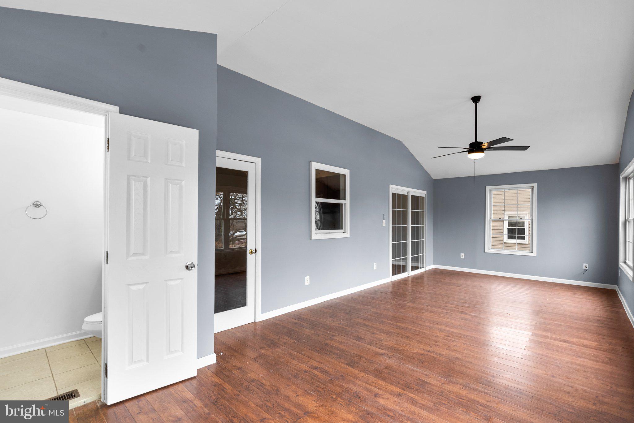 SANDALWOOD - Residential Lease