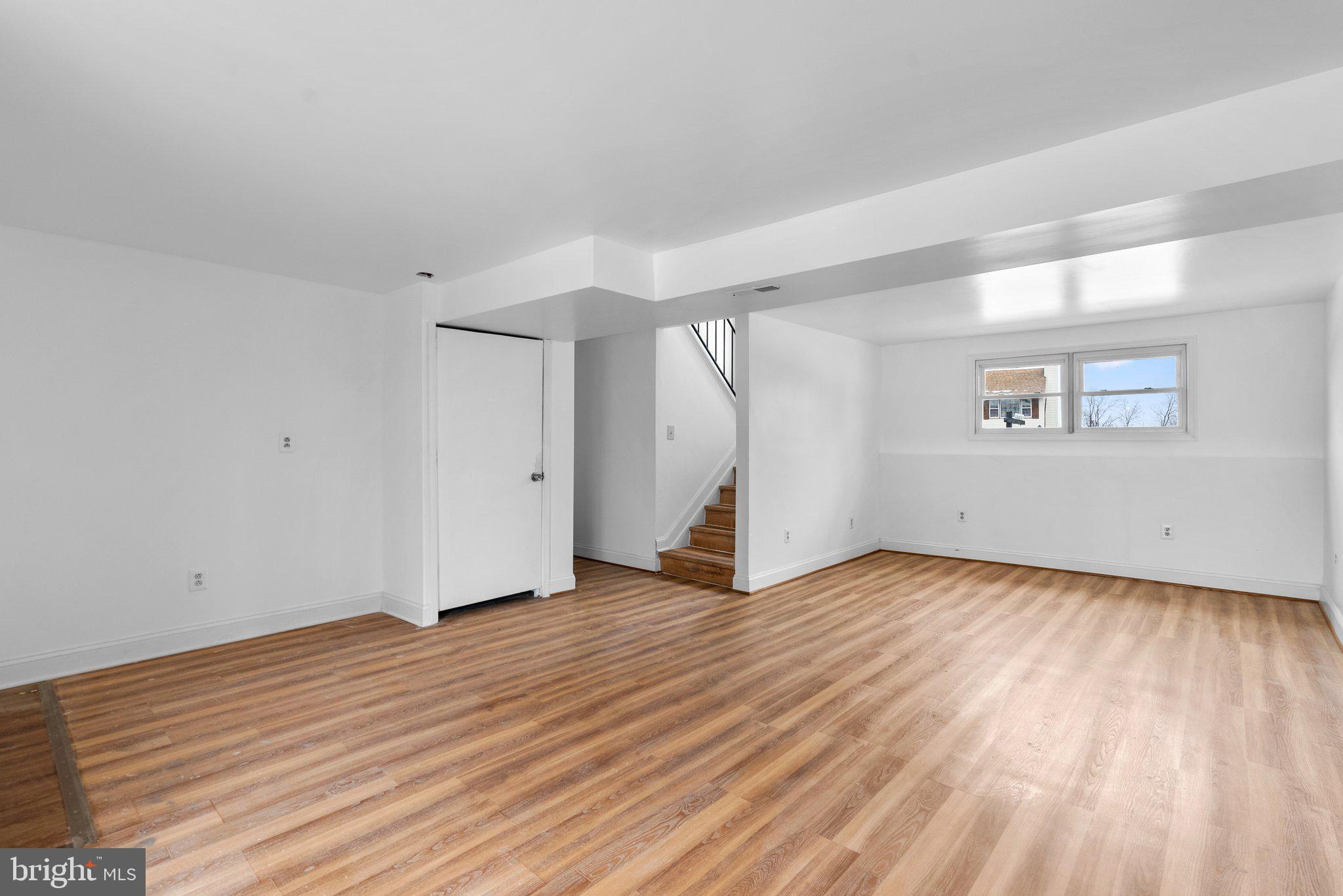 SANDALWOOD - Residential Lease