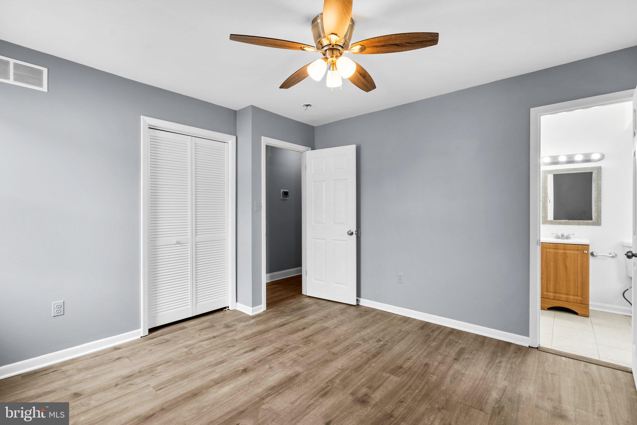 SANDALWOOD - Residential Lease