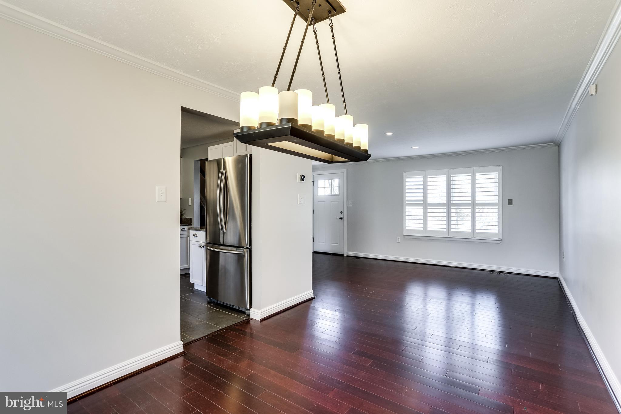 RIDGEFIELD - Residential