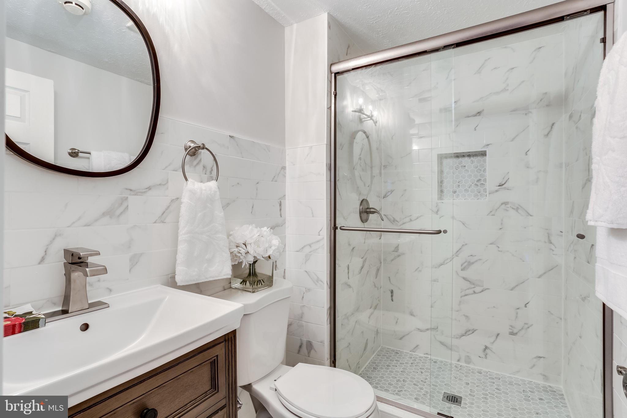 RIDGEFIELD - Residential