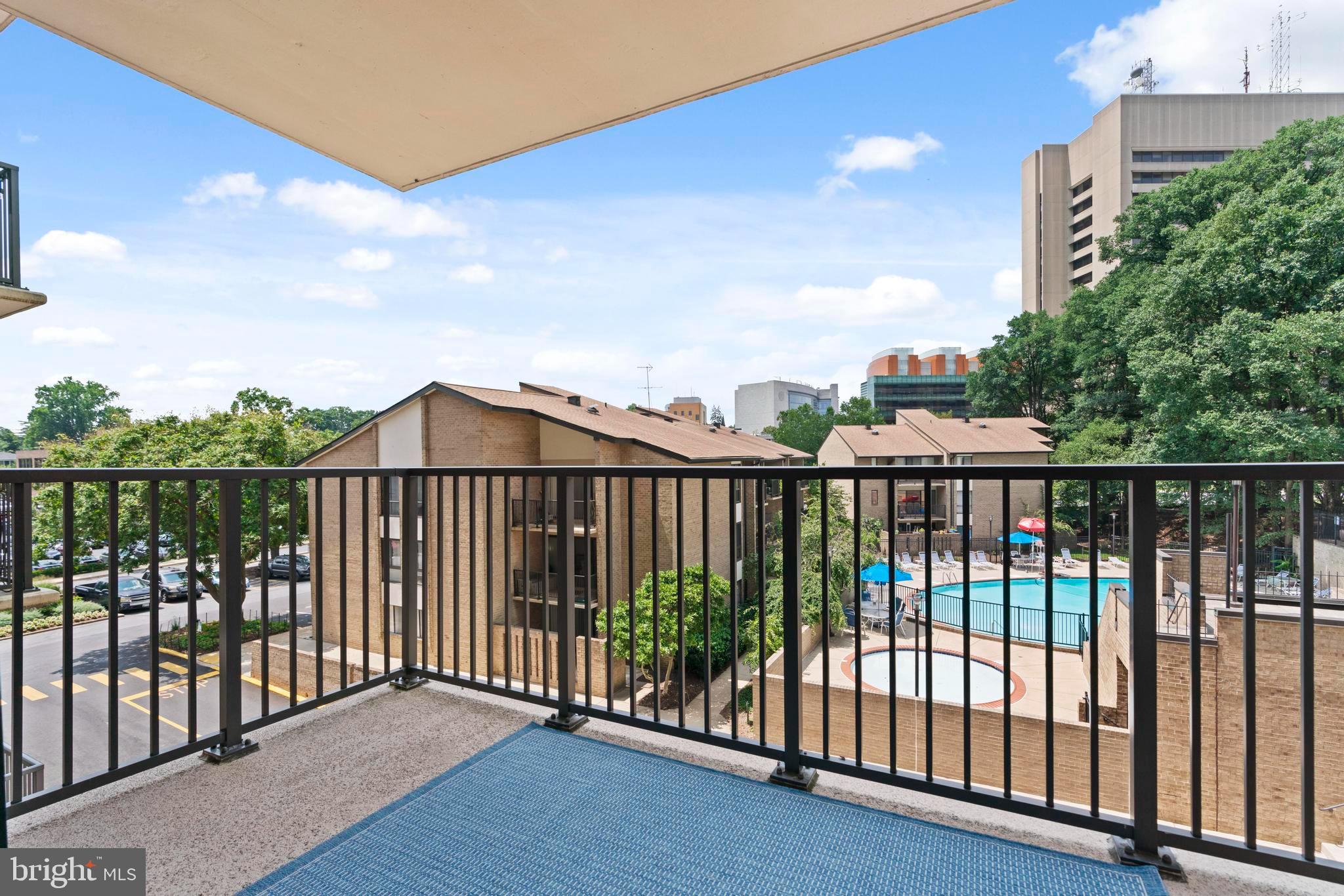 AMERICANA CENTRE - Residential Lease