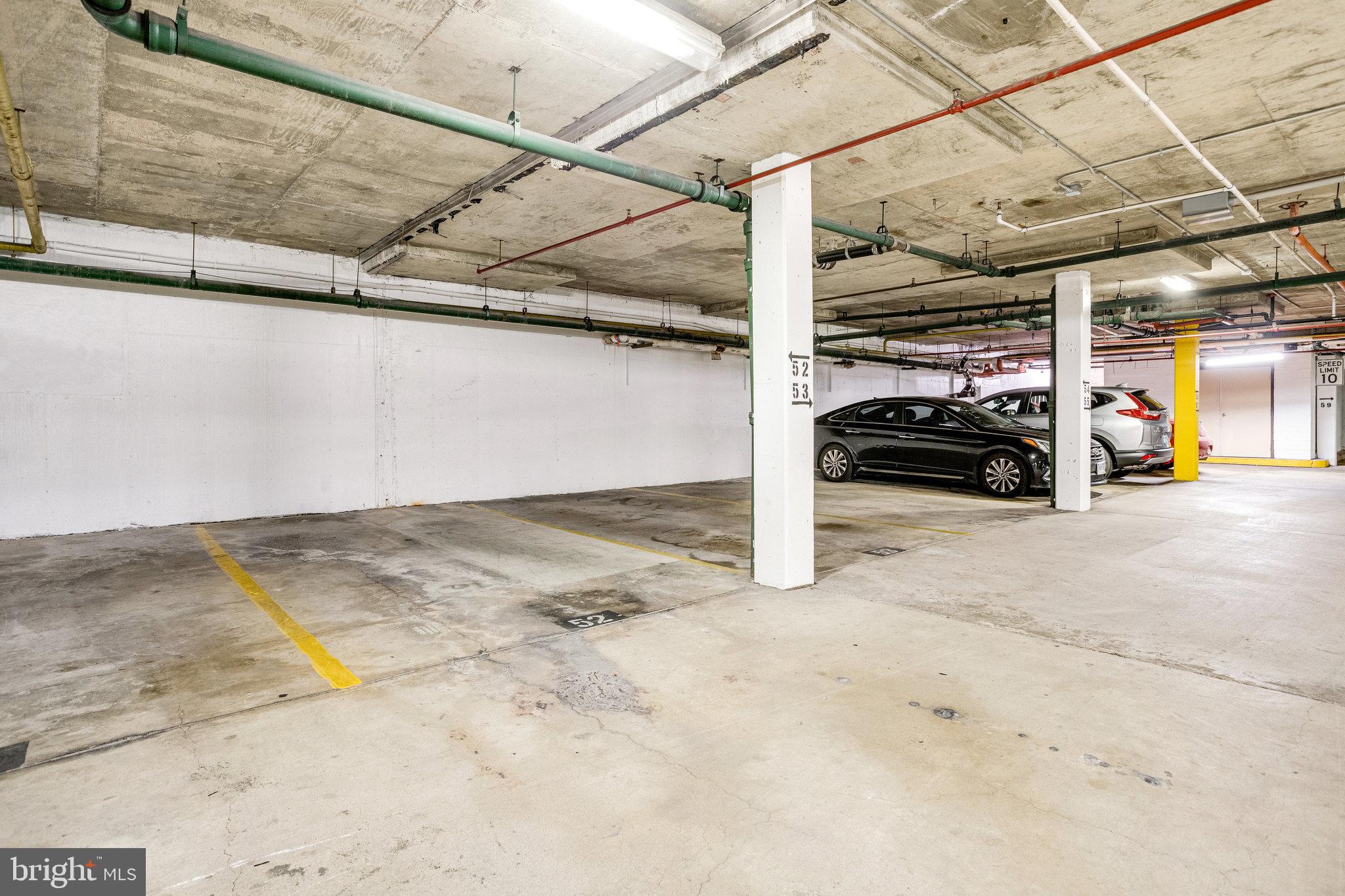 AMERICANA CENTRE - Residential Lease