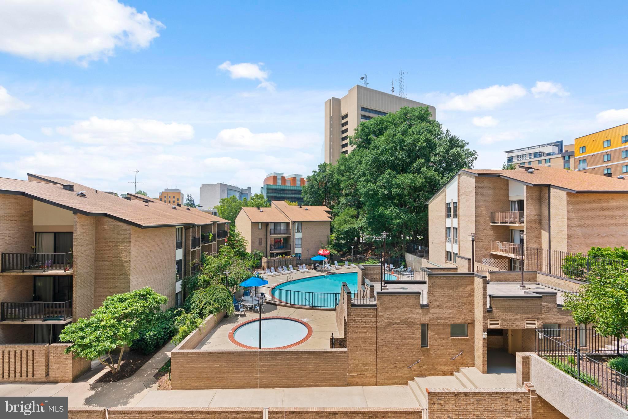 AMERICANA CENTRE - Residential Lease