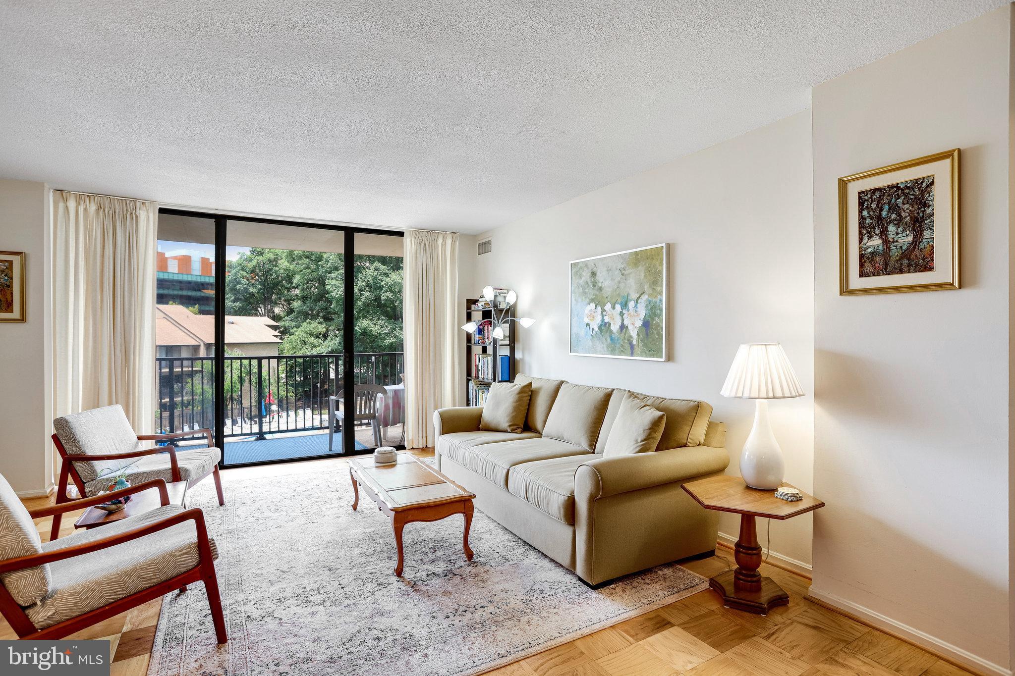 AMERICANA CENTRE - Residential Lease