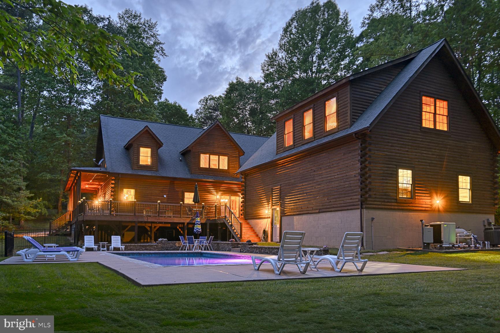 123 SHOREWOOD DRIVE