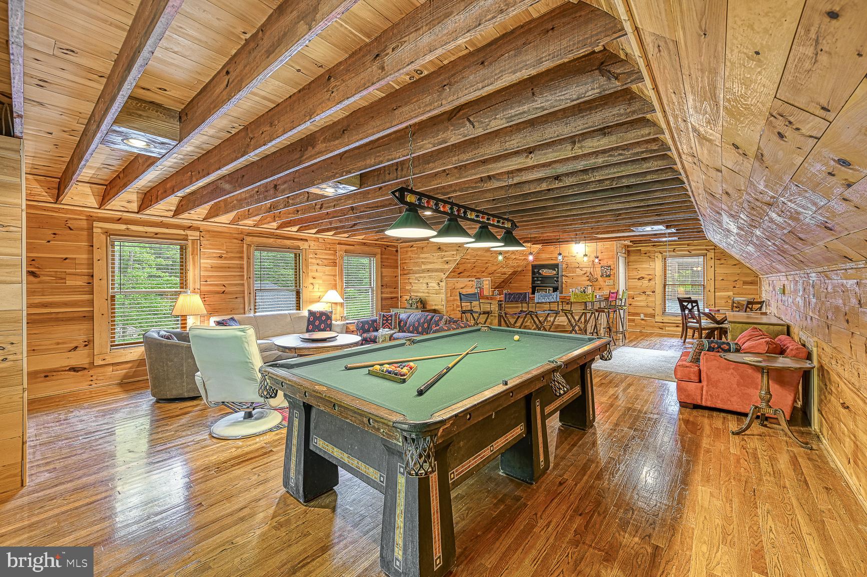123 SHOREWOOD DRIVE