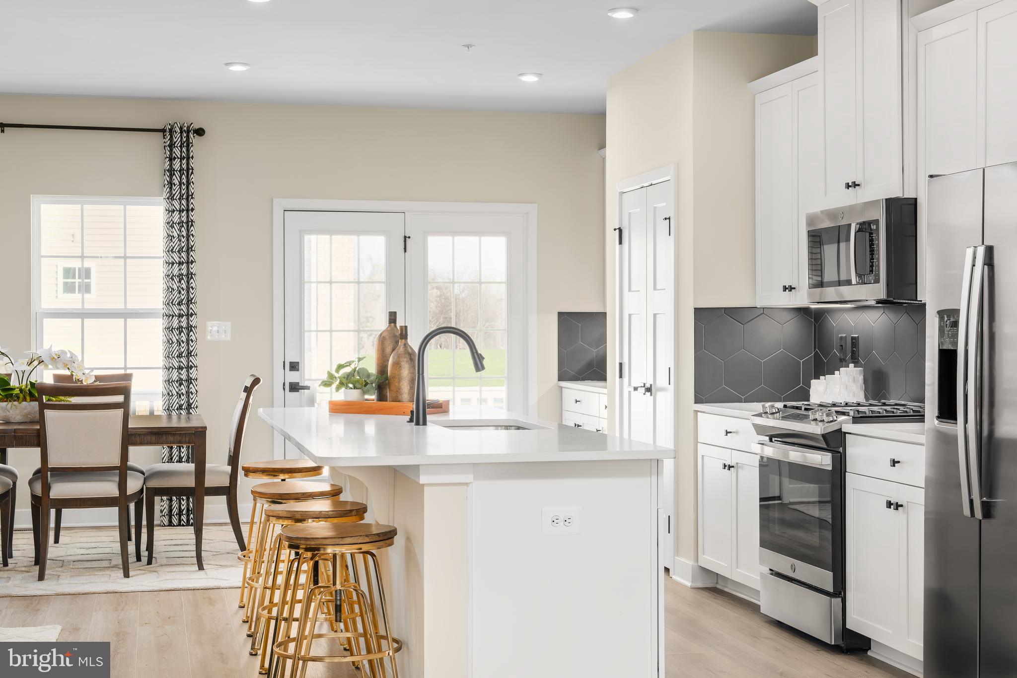 AMBER RIDGE - Residential