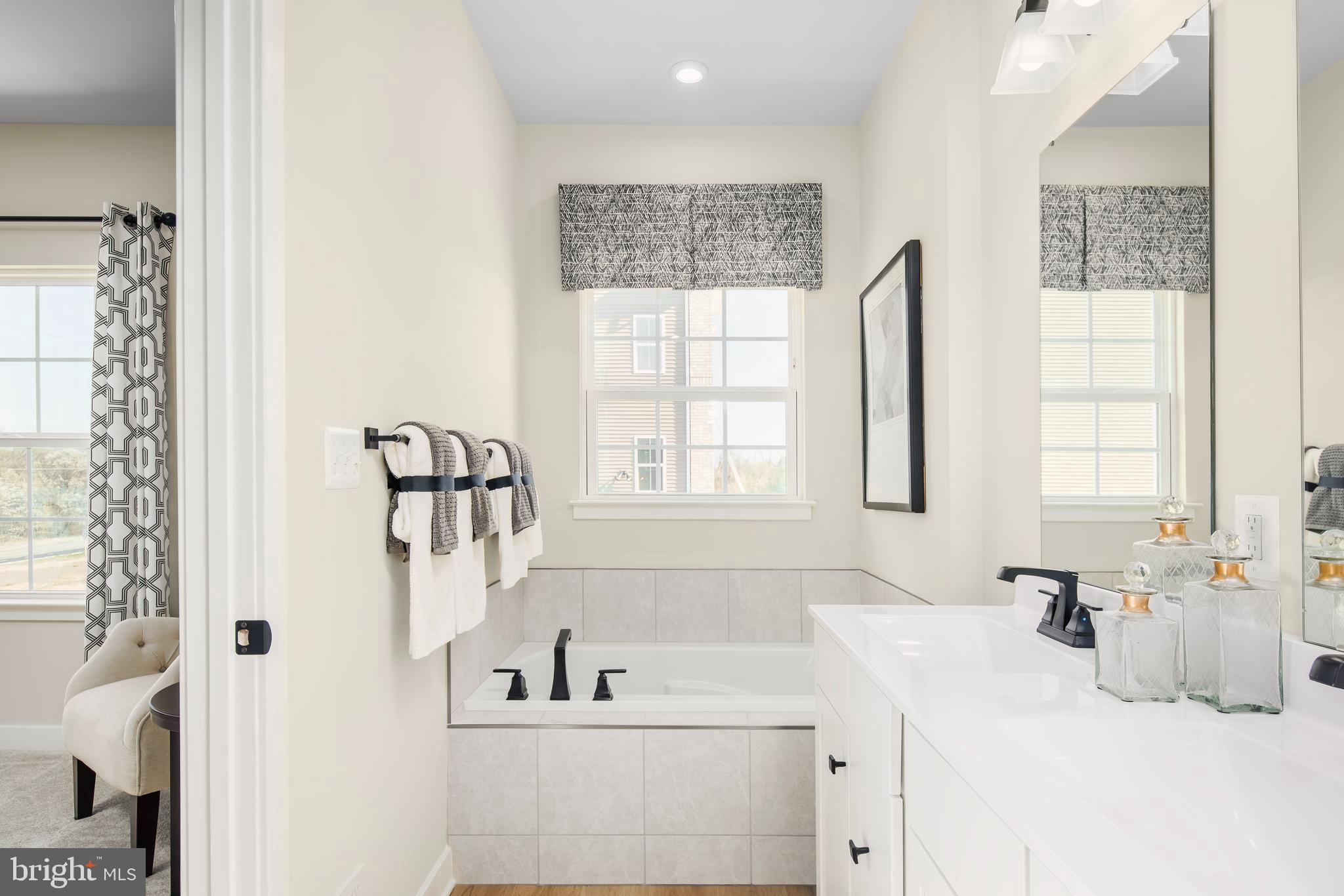 AMBER RIDGE - Residential