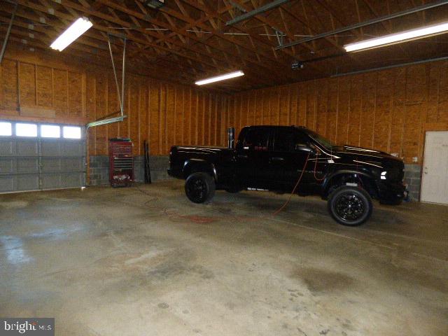 FRYSVILLE - Residential