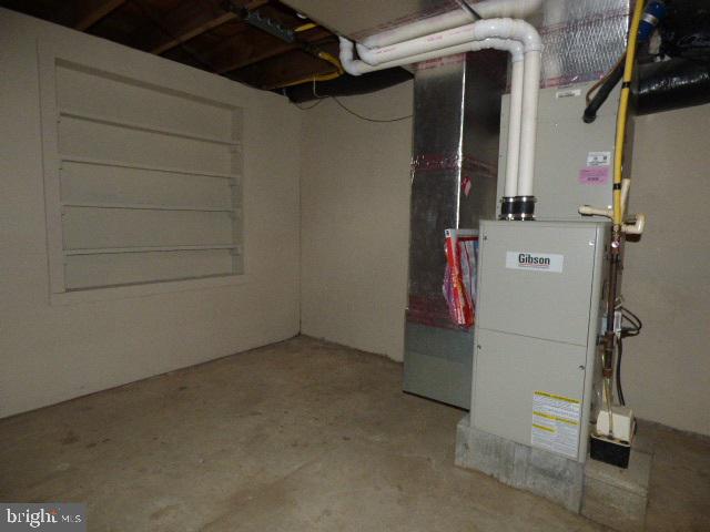 FRYSVILLE - Residential