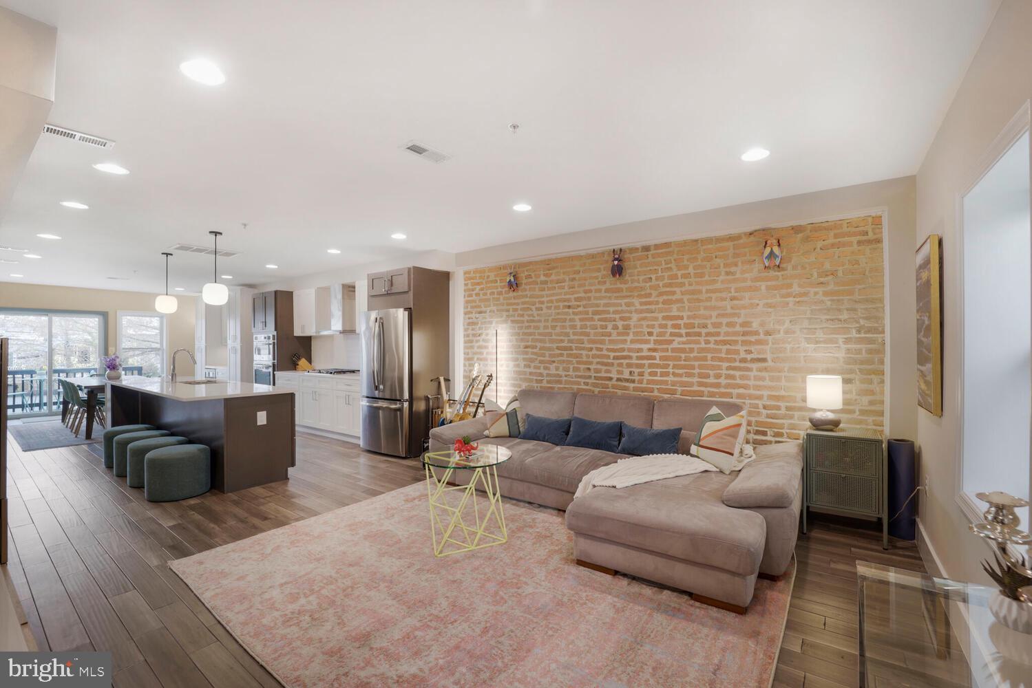 OLD CITY #1 - Residential