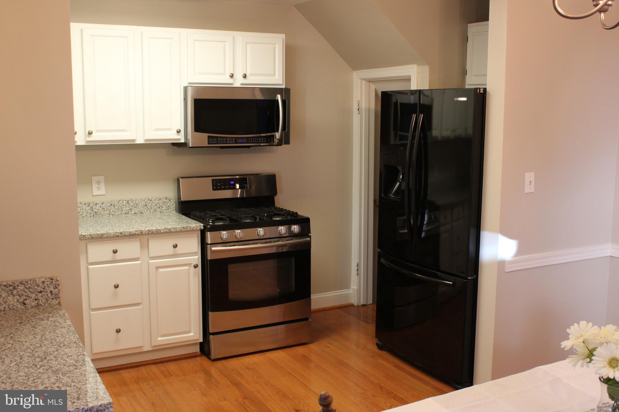 BIRDIE MAY MASON - Residential