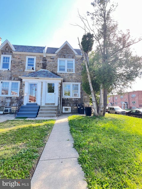 Townhouse For Sale - 1600 Magee Avenue<br/> PHILADELPHIA, PA 19149