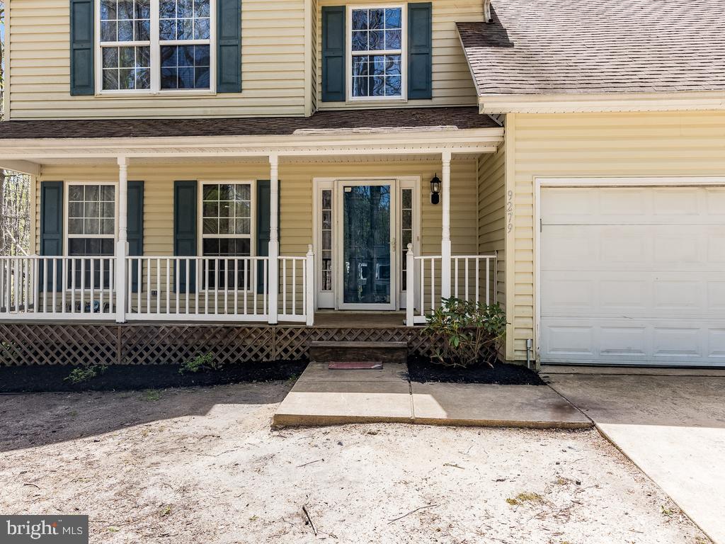 PRESIDENTIAL LAKES - Residential