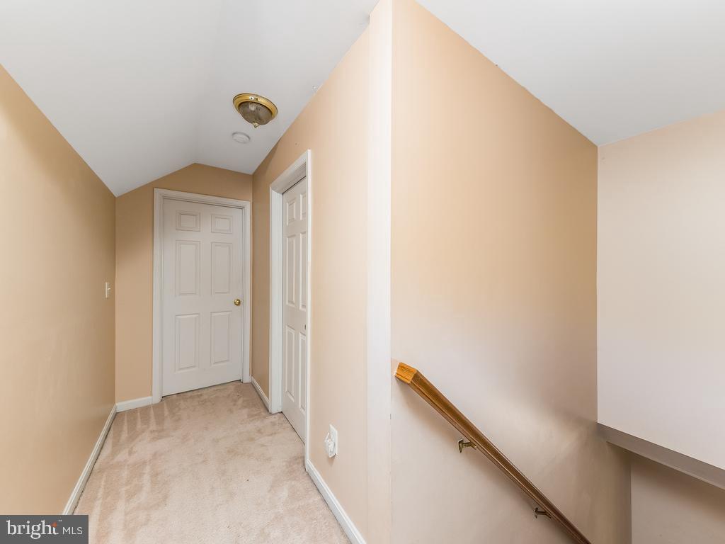 PRESIDENTIAL LAKES - Residential