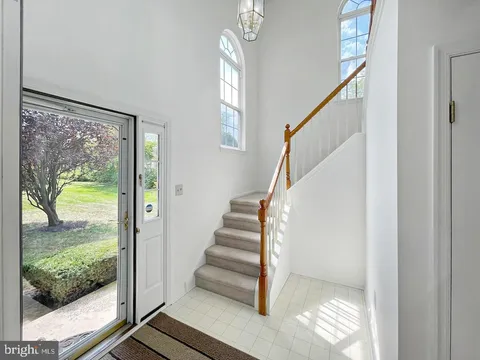 310 Deer Run Dr Ct, Royersford, PA MLS: PAMC2152758