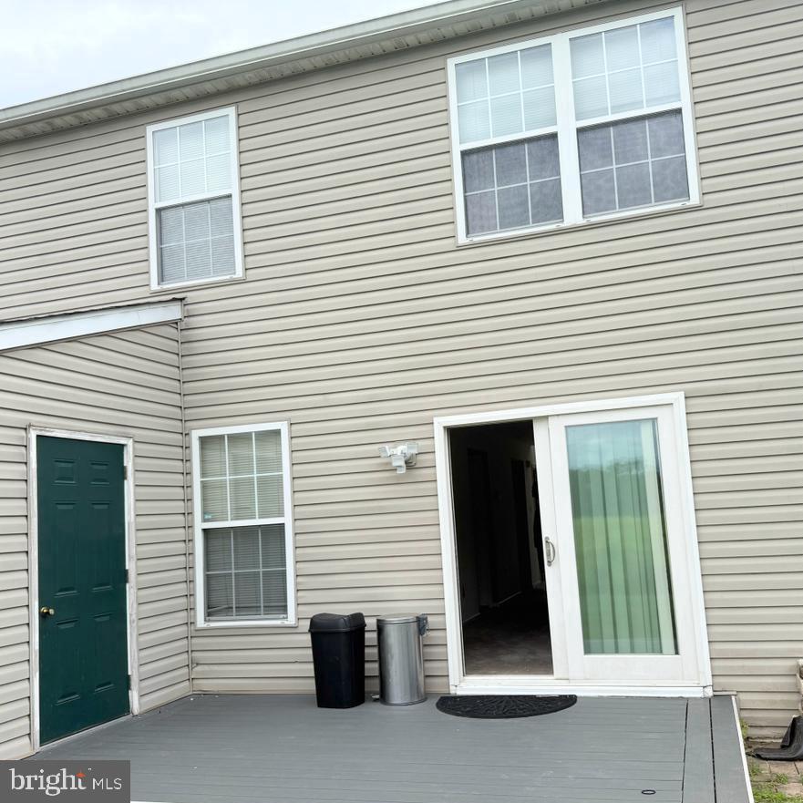 DEER RUN - Residential Lease