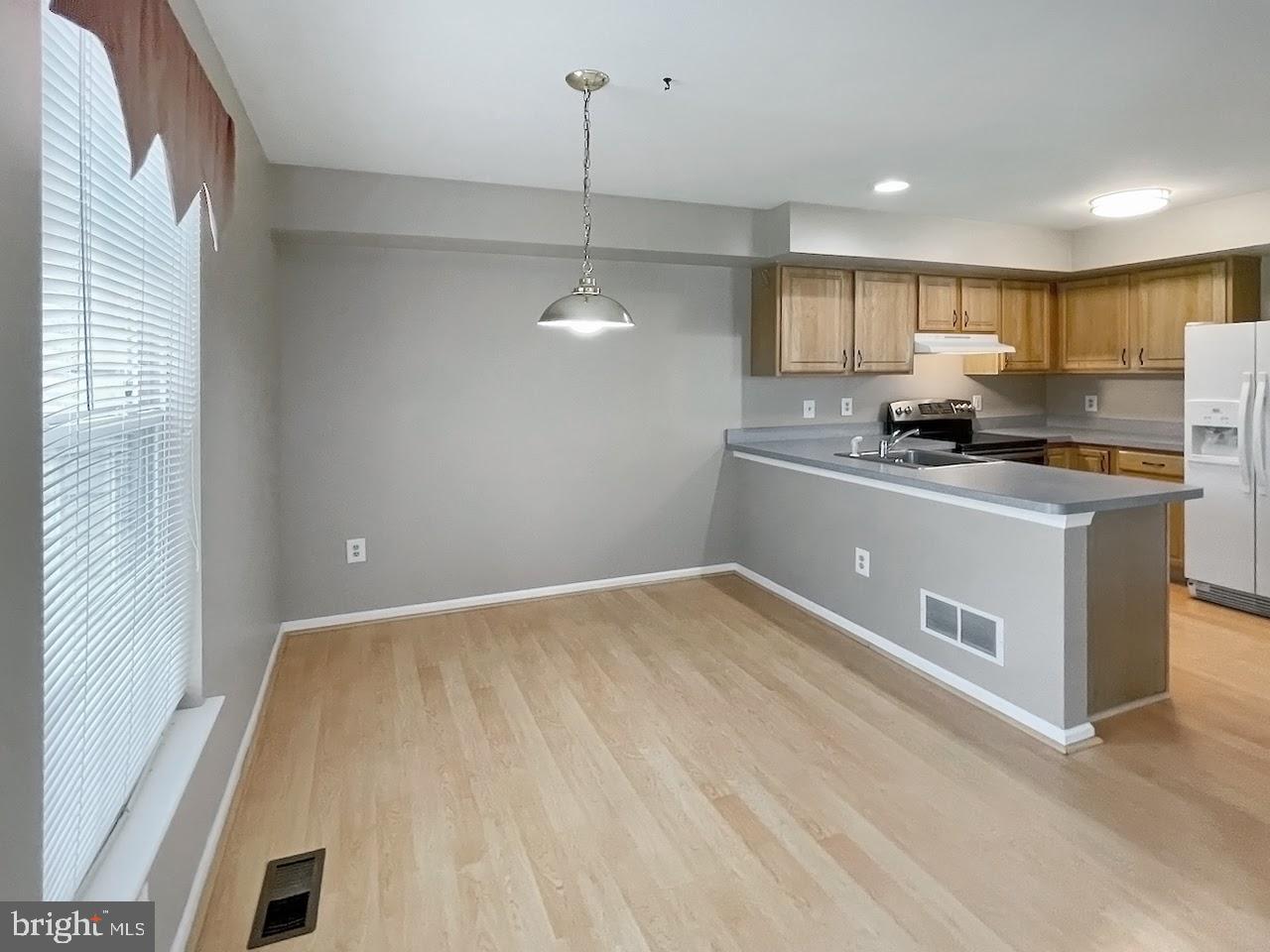 DEER RUN - Residential Lease