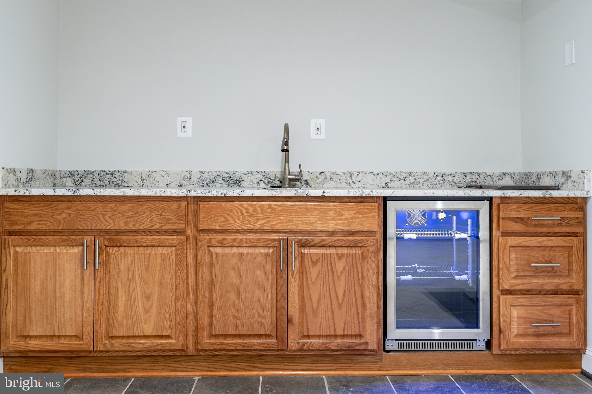 BARCROFT FOREST - Residential