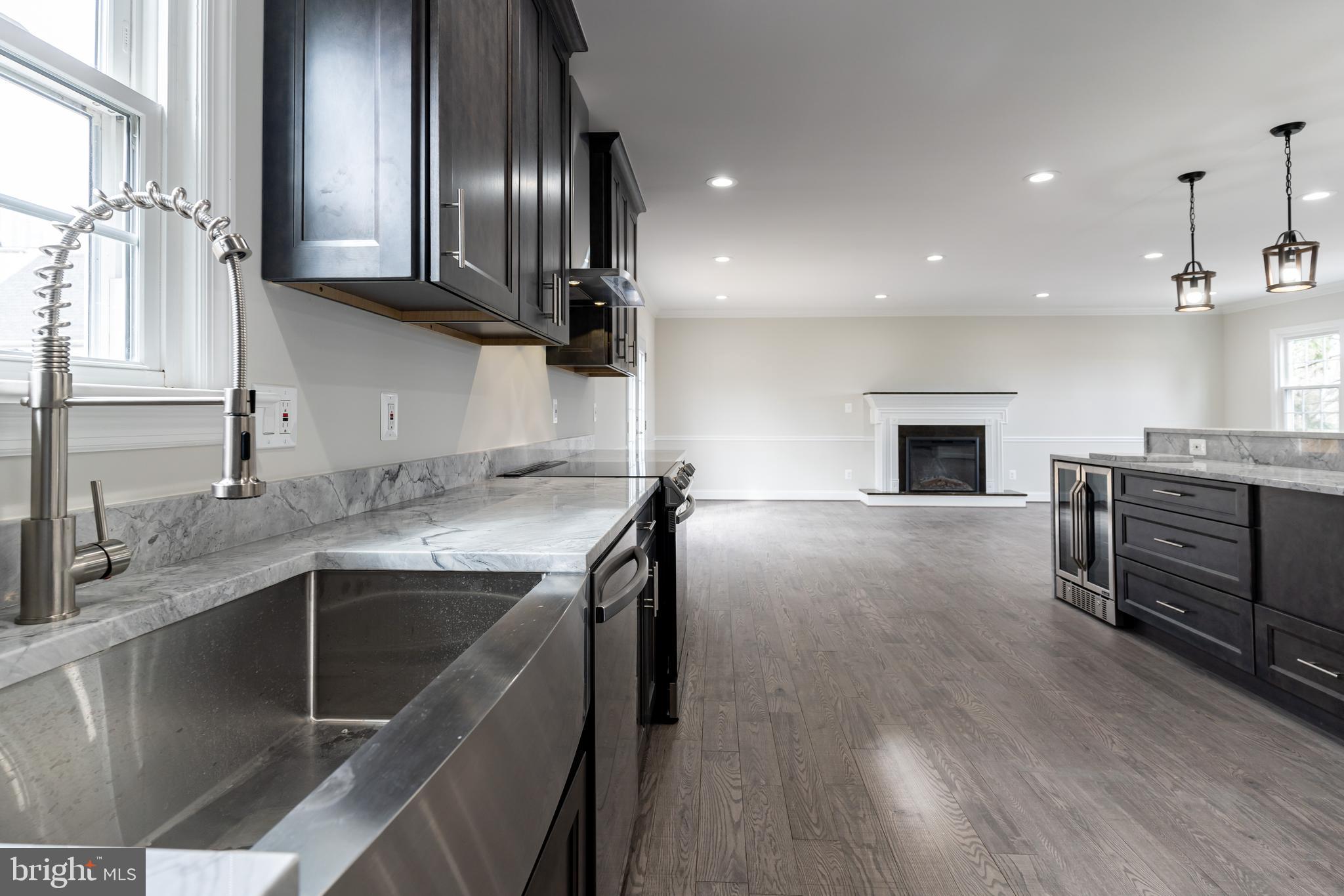 BARCROFT FOREST - Residential