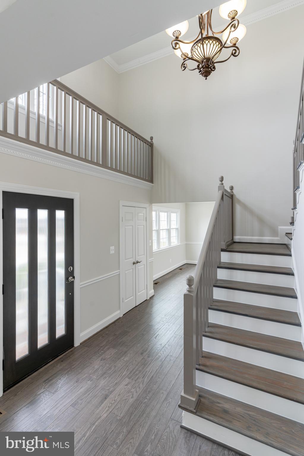 BARCROFT FOREST - Residential