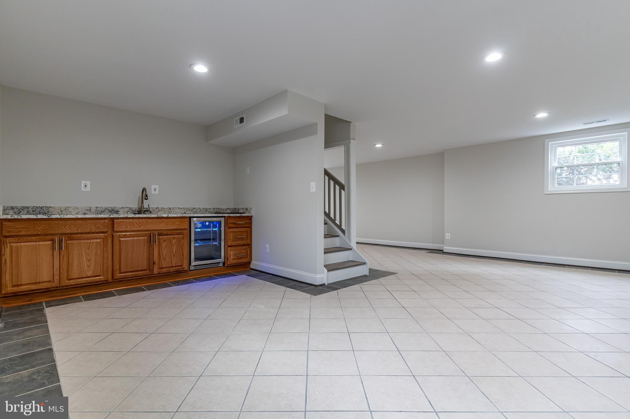 BARCROFT FOREST - Residential